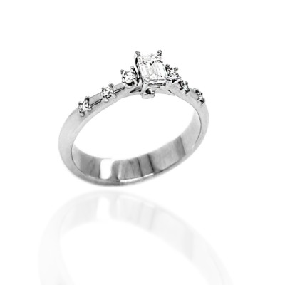 ΔΑΧΤΥΛΙΔΙ ΜΟΝΟΠΕΤΡΟ Κ18 ΜΕ ΠΟΛΥΤΙΜΕΣ ΠΕΤΡΕΣ - 10490 ΔΑΧΤΥΛΙΔΙ ΜΟΝΟΠΕΤΡΟ Κ18 ΜΕ ΠΟΛΥΤΙΜΕΣ ΠΕΤΡΕΣ - 10490